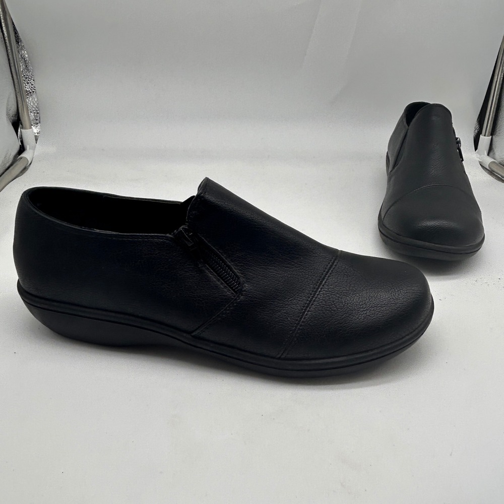 Flexstep Telma Womens Black Slip On Loafer Side Zip Comfort Shoes Size 11M